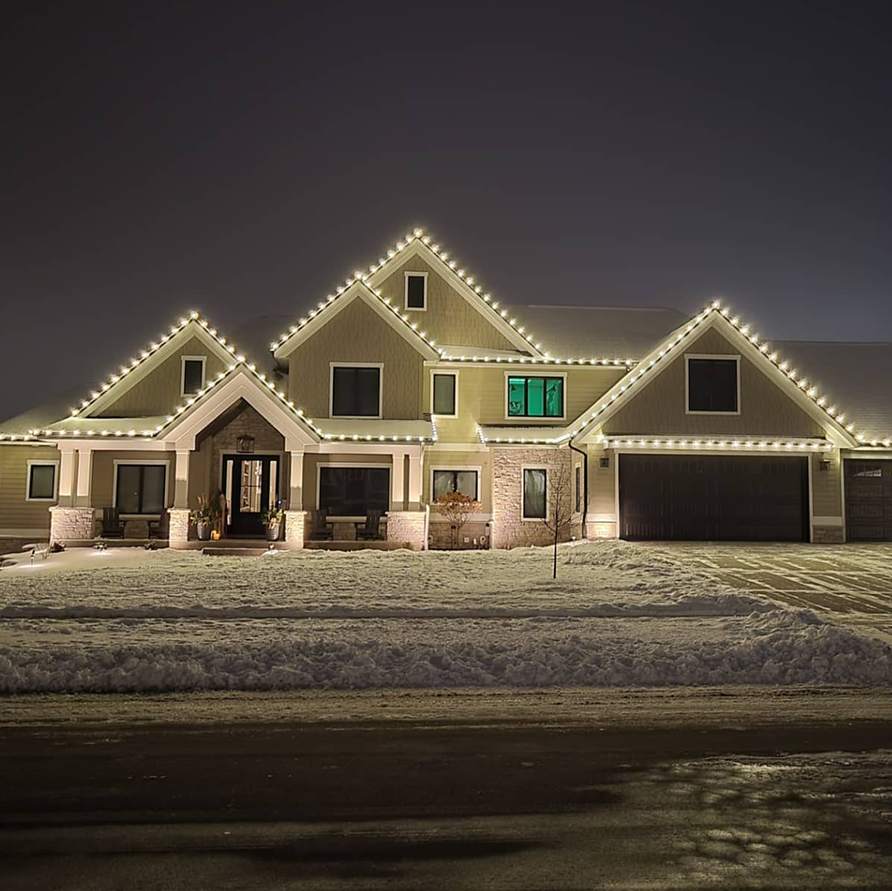 Holiday & Christmas Lights Installation in Madison, Wisconsin - Lang Lighting